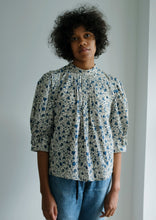 Load image into Gallery viewer, Aestrid Organic Cotton Blouse
