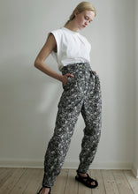 Load image into Gallery viewer, Dylan Organic Cotton Pant
