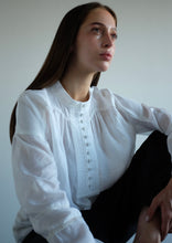 Load image into Gallery viewer, Brooke Ramie Blouse - Bright White
