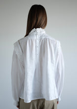 Load image into Gallery viewer, Aesha Organic Linen Blouse Success
