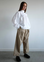 Load image into Gallery viewer, Aesha Organic Linen Blouse Success
