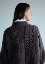 Load image into Gallery viewer, Cora Mono Wool Pullover - Brown Melange
