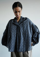 Load image into Gallery viewer, Estelle Organic Cotton Blouse - Print Black
