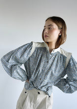 Load image into Gallery viewer, Silja Organic Printed Cotton Blouse - Print Off-white

