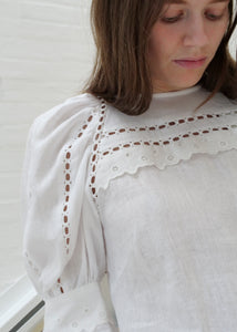 Bisou Organic Linen Blouse
