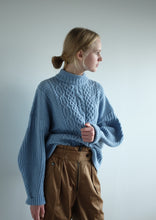 Load image into Gallery viewer, Cora Pullover - Light Blue Melange
