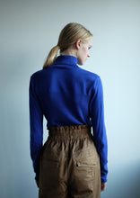 Load image into Gallery viewer, Coelle Merino Pullover - True Blue

