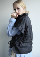 Load image into Gallery viewer, Bee Organic Cotton Twill Vest - Black
