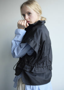 Bee Organic Cotton Twill Vest - Black