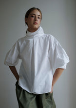 Load image into Gallery viewer, Aellish Lng. Organic Cotton Blouse - Bright White
