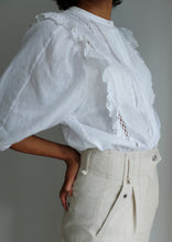Load image into Gallery viewer, Aelin Organic Linen Blouse
