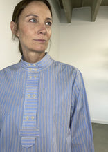 Load image into Gallery viewer, Caebel Blouse - Deadstock Shirting Stripe
